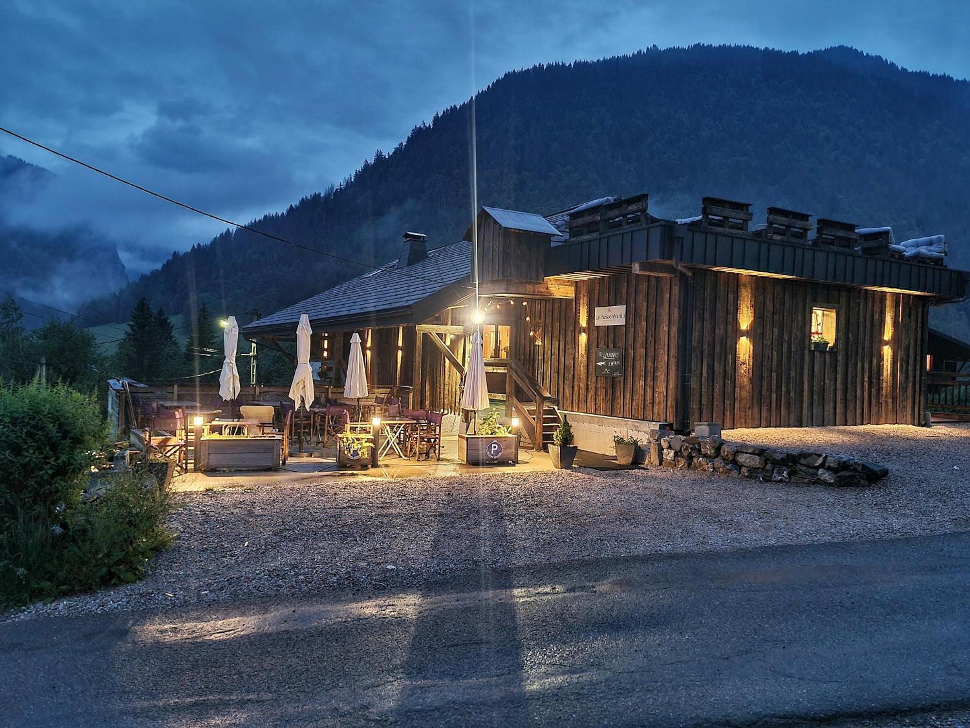 Le Passionnant Hotel Morzine Kültér fotó