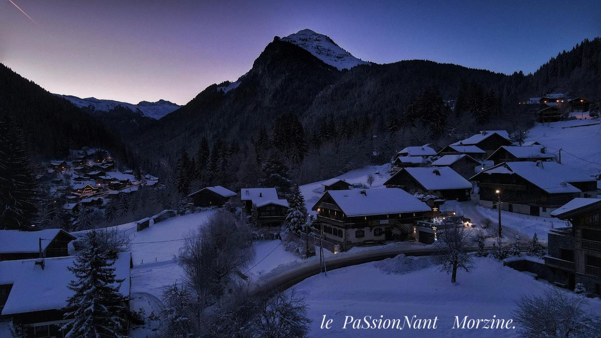 Le Passionnant Hotel Morzine Kültér fotó